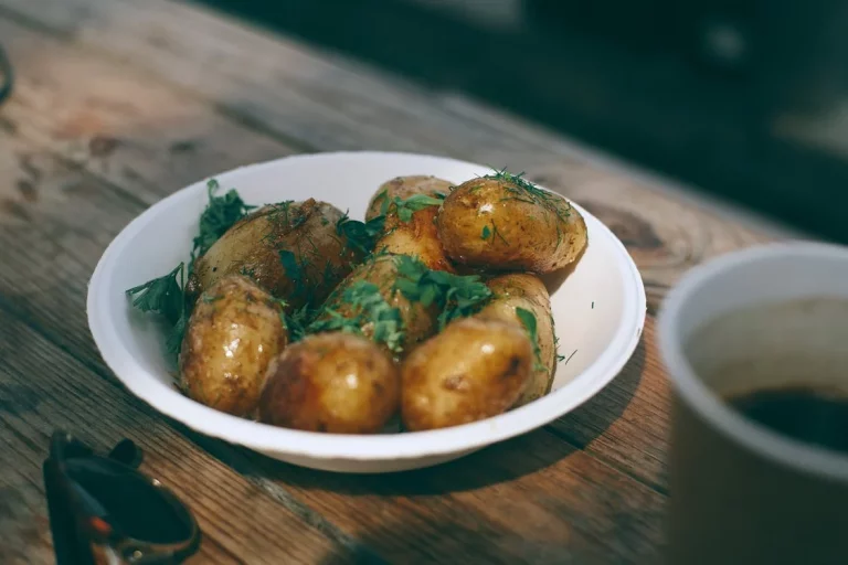 Lemon Pepper Potatoes: A Side Dish That Steals the Spotlight